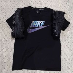 vapormax plus shirt
